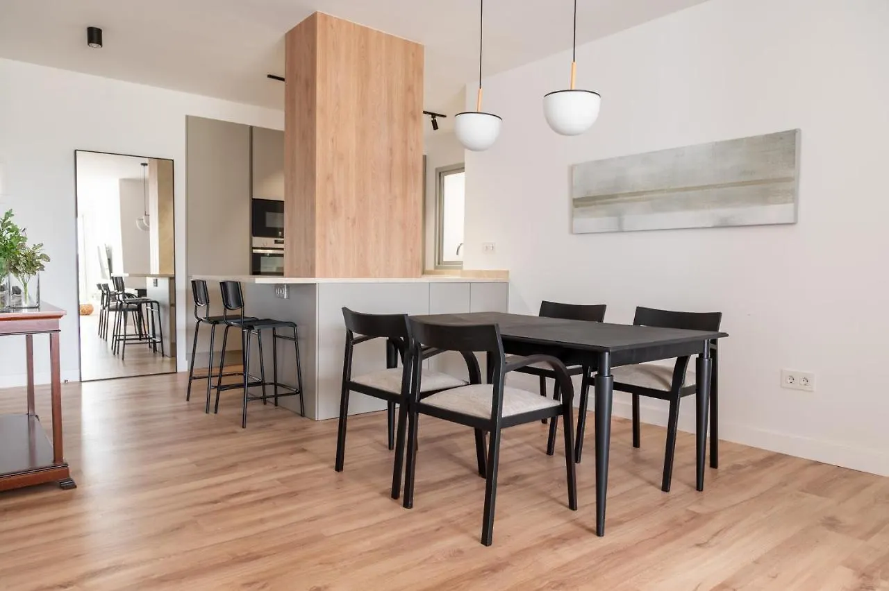 Home2Book Luxury & Design Rambla Santa Cruz Center